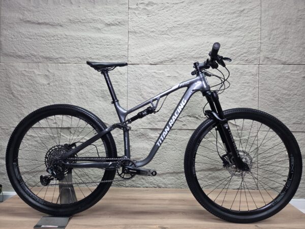 TITAN CYPHER EXPERT (M) BG3255